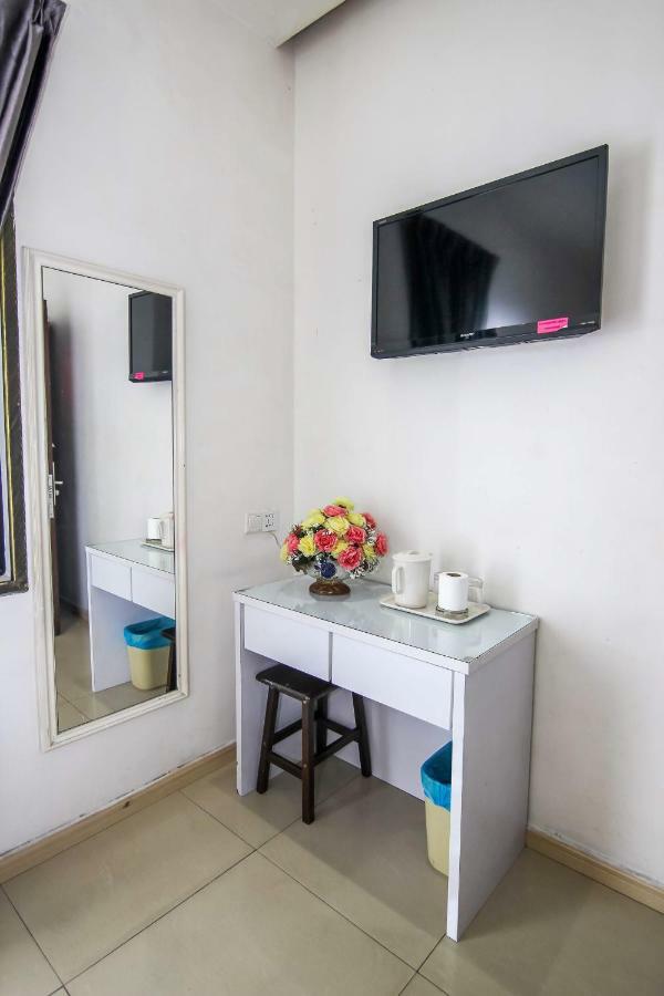 Rose Cottage Hotel Taman Impian Senai Johor Bahru Kültér fotó